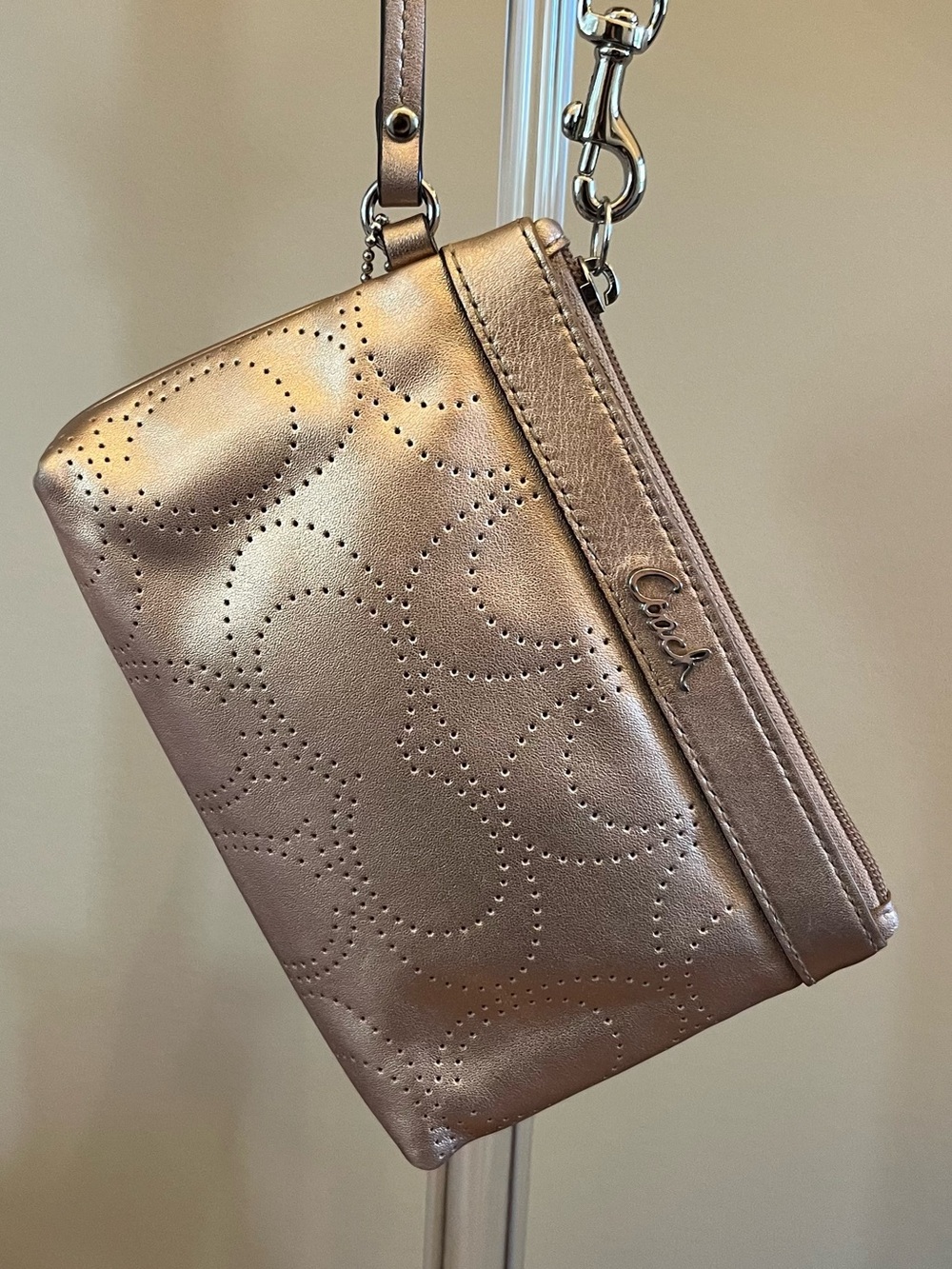 Authentic Coach Ashley Metallic Perforated Signature C Large Wristlet Clutch
